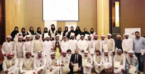 مؤسسة خليفة الإنسانية تكرم المشاركين في مهرجان الشيخ زايد التراثي