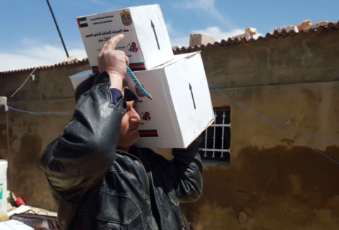 مؤسسة خليفة الإنسانية تقدم مساعدات لـ 750 أسرة سورية نازحة في عرسال