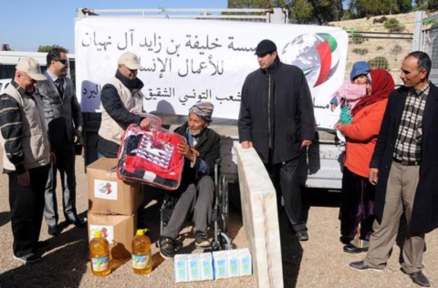 مؤسسة خليفة الإنسانية تختتم برنامجها للمساعدات الشتوية في تونس