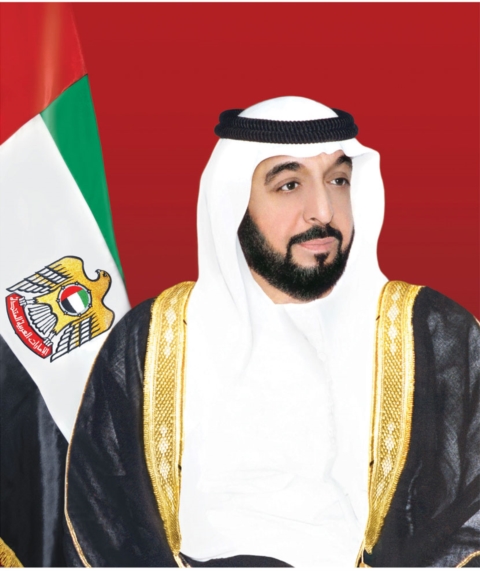خليفة يجسد رسالة الإمارات العالمية بإعلان 2017 عاماً للخير