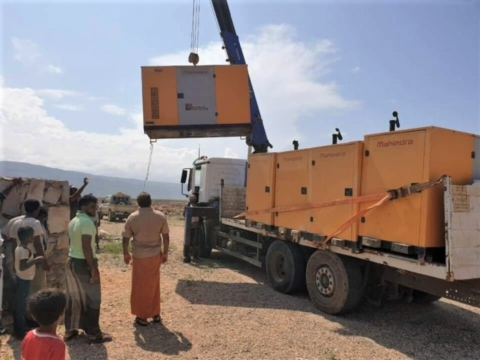 مؤسسة خليفة الإنسانية تزود قرى نائية بالكهرباء في سقطرى