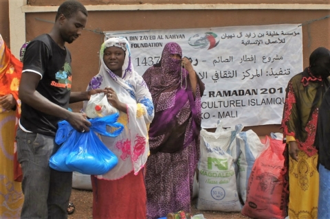 مؤسسة خليفة الإنسانية تختتم برنامجها الرمضاني في مالي