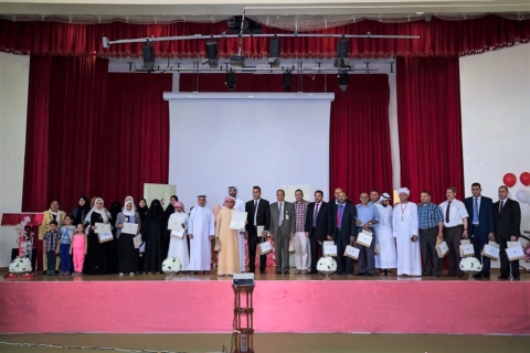 مؤسسة خليفة الإنسانية تكرم 63 من منسقي دعم الطلبة في منطقة الظفرة