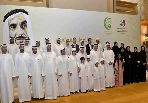 منصور بن زايد يشهد فعالية يوم زايد للعمل الإنساني بقصر الإمارات