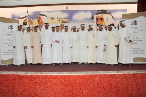 مؤسسة خليفة الإنسانية تكرم مساهمي مشروع دعم الطلبة في الساحل الشرقي