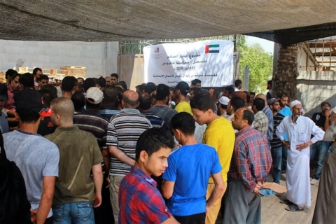 مؤسسة خليفة الإنسانية تطلق حملة توزيع طرود غذائية على آلاف الأسر في قطاع غزة