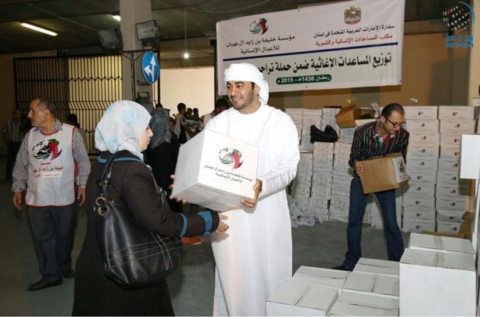 مؤسسة خليفة الانسانية تقدم طرودا غذائية ووجبات افطار لاكثر من ثمانية الاف اسرة محتاجة في صيدا ورأس بعلبك