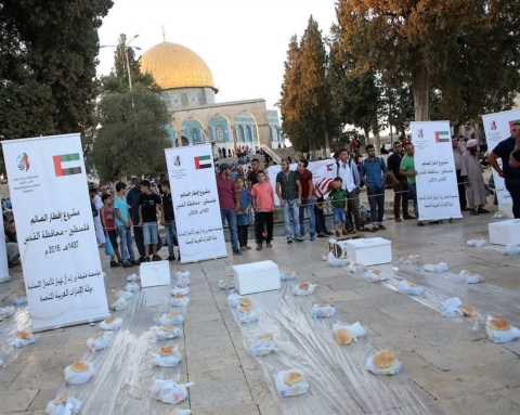 مؤسسة خليفة الإنسانية تطلق المرحلة الأولى من مشروع وجبات الإفطار في المسجد الأقصى