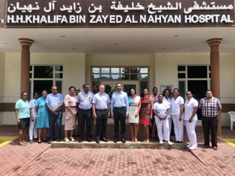 مؤسسة خليفة الإنسانية تطلق برنامجا طبيا جديدا في مستشفى الشيخ خليفة بسيشل