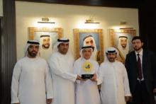 جمعية القوات المسلحة التعاونية تقدم تبرعاً لمؤسسة خليفة الإنسانية