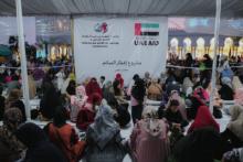 200 ألف وجبة إفطار للصائمين في جامع الشيخ زايد في إندونيسيا.. نموذج عالمي بارز للعطاء والتراحم